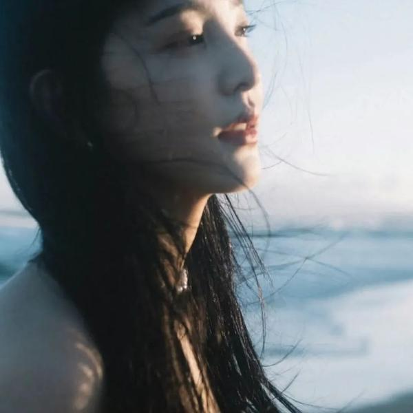 绽放的阿尔斯诺特利亚